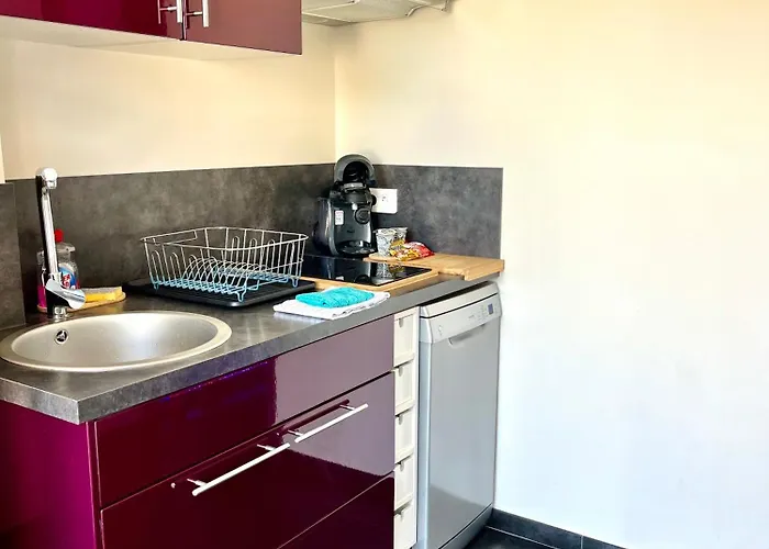 Le C 69 Cap D'agde Naturiste *