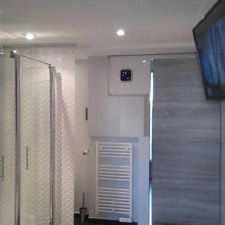 Le C 69 Cap D'agde Naturiste Apartamento *