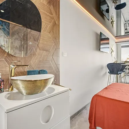 Le C 69 Cap D'agde Naturiste Apartment
