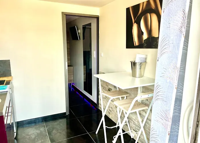 Le C 69 Cap D'agde Naturiste Apartamento Agde