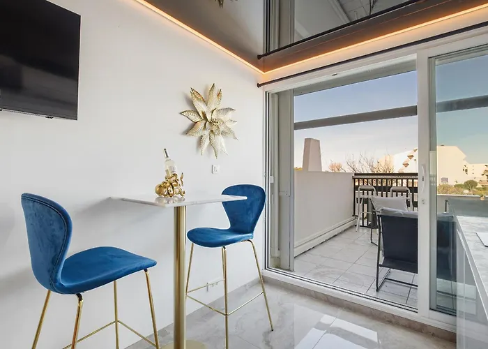 Le C 69 Cap D'agde Naturiste